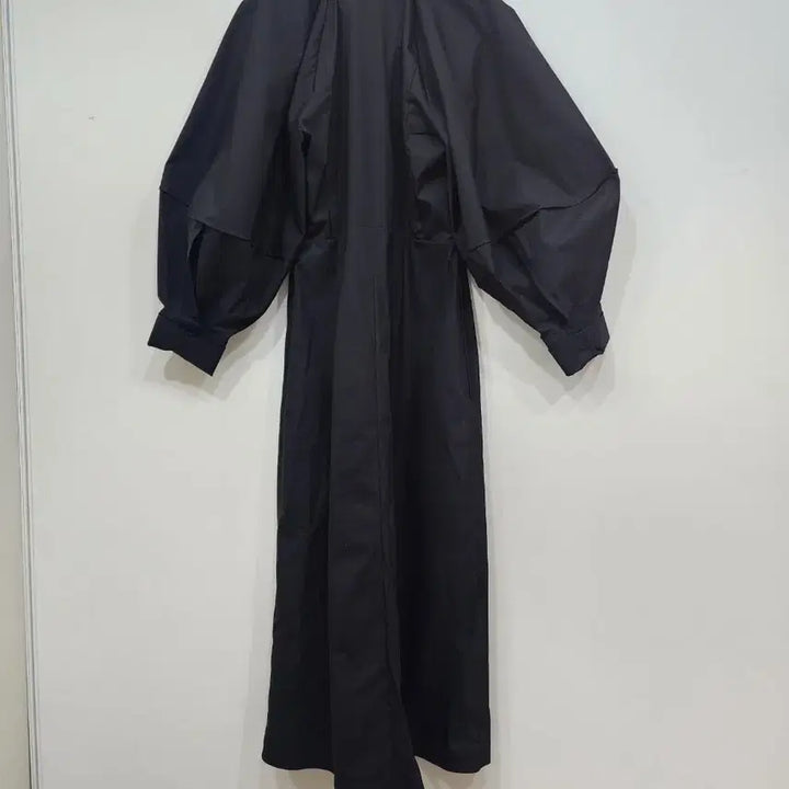 [SOLD OUT] COS 블랙 셔츠형 롱 원피스