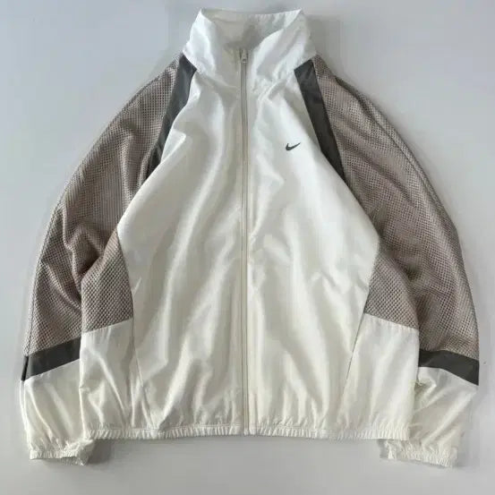 [BUNJANG] Nike Dri-FIT Windbreaker XL - Ivory Beige / 나이키 DRI-FIT 바람막이XL 아이보리베이지