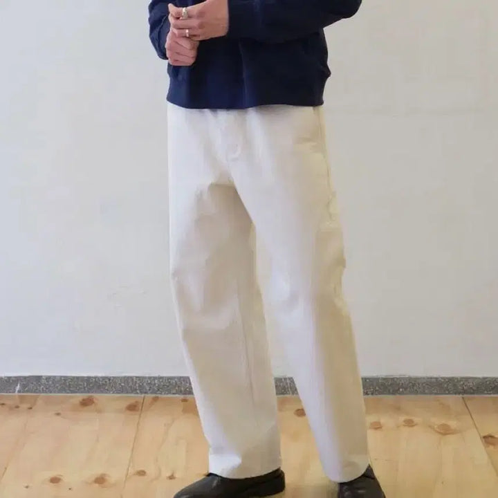 [BUNJANG] Wardrobe standard 워드로브 스탠다드 셀비지데님 오피서팬츠 / Wardrobe standard 워드로브 스탠다드 셀비지데님 오피서팬츠