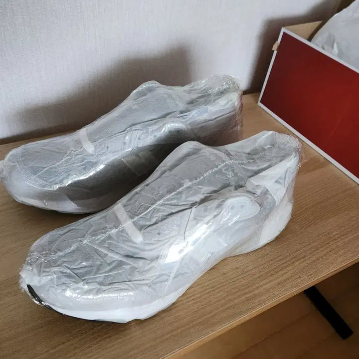 [BUNJANG] New Balance 993 Gray (D Standard) Sneakers / [새제품/285mm] 뉴발란스 993 그레이 (D스탠다드)