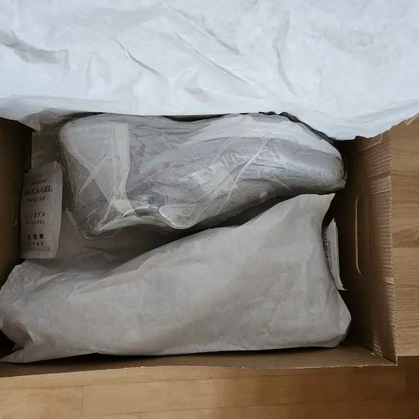 [BUNJANG] New Balance 993 Gray (D Standard) Sneakers / [새제품/285mm] 뉴발란스 993 그레이 (D스탠다드)