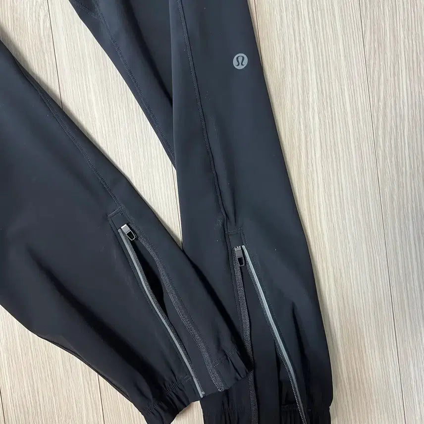 [BUNJANG] Lululemon Surge Jogger Pants Black XS / 룰루레몬 써지 조거 팬츠 xs