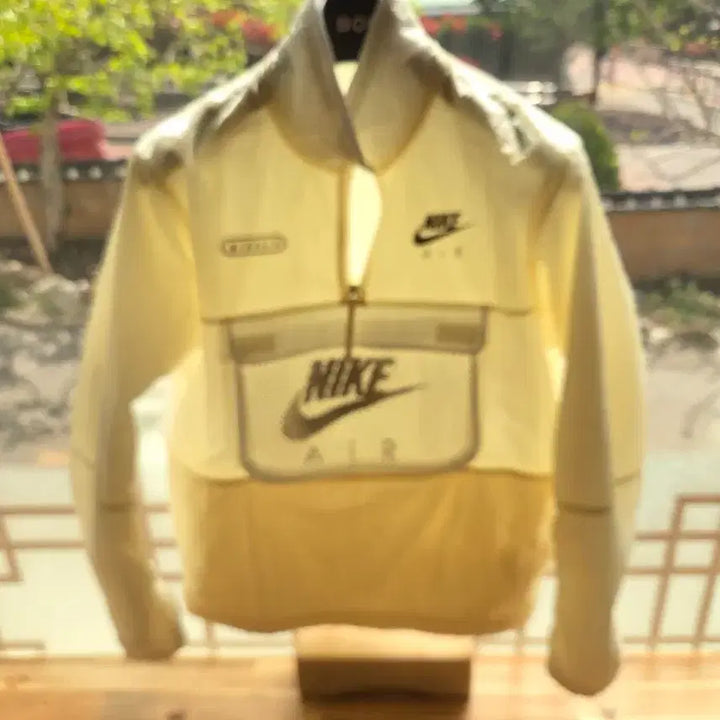 [SOLD OUT] 나이키 AIR 옐로우 아노락 바람막이