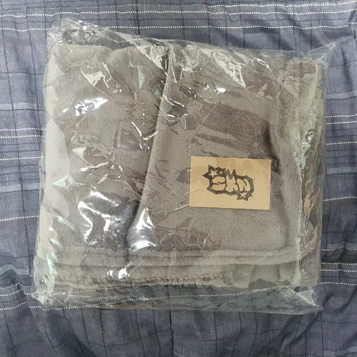 [BUNJANG] SAY MY NAME Blanket / 세이마이네임 역조공 담요