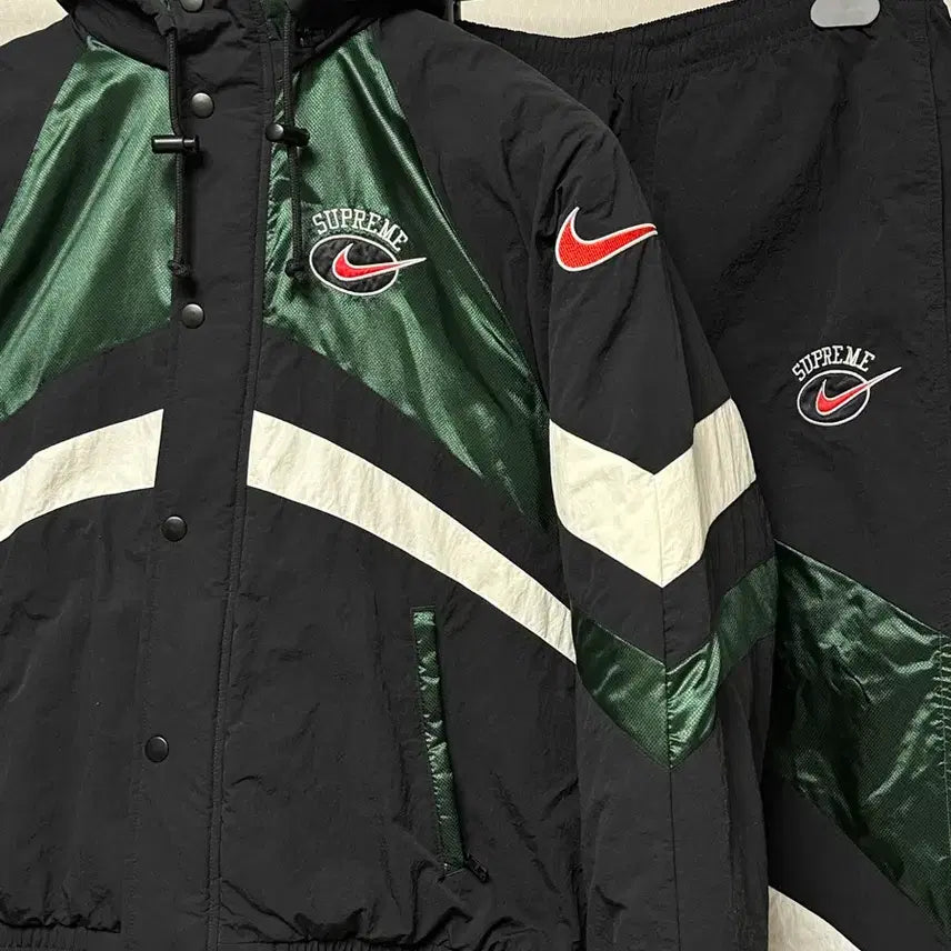 [BUNJANG] Supreme x Nike Collaboration 19SS Training Set-up / 슈프림 x 나이키 콜라보 트레이닝 셋업 19ss 그린