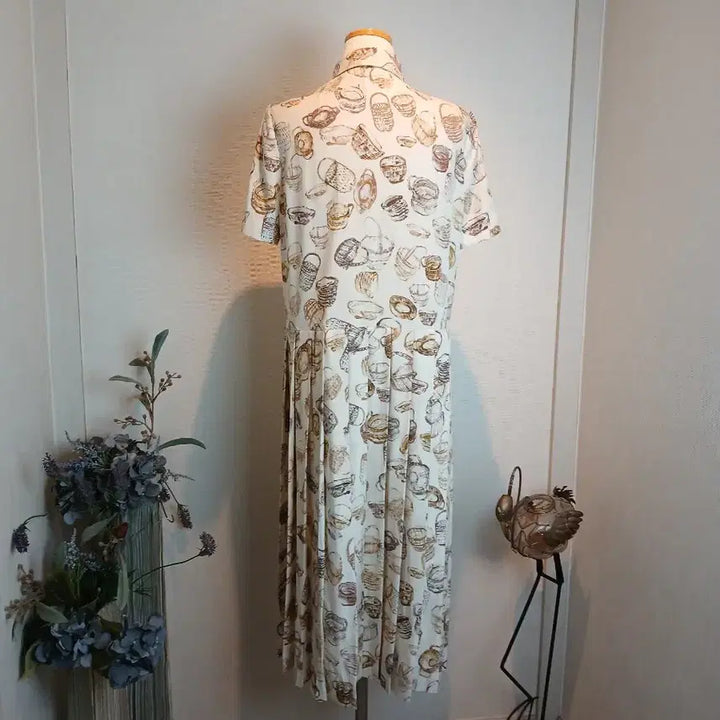 [SOLD OUT] 이태리 수입 명품 ZANINI자니니 실크원피스 사이즈42. 한국사이즈55