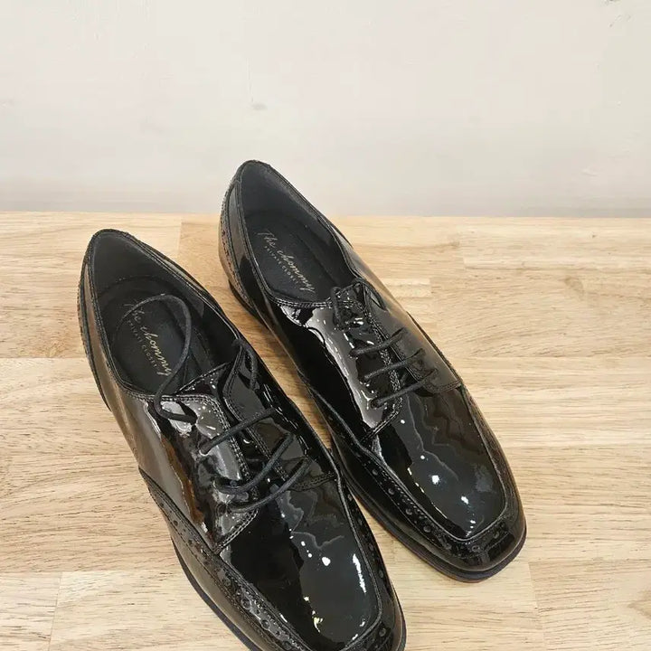 [BUNJANG] PVCS Glossy Oxford Shoes 230mm / pvcs 춈미 유광 옥스포드 구두 230mm