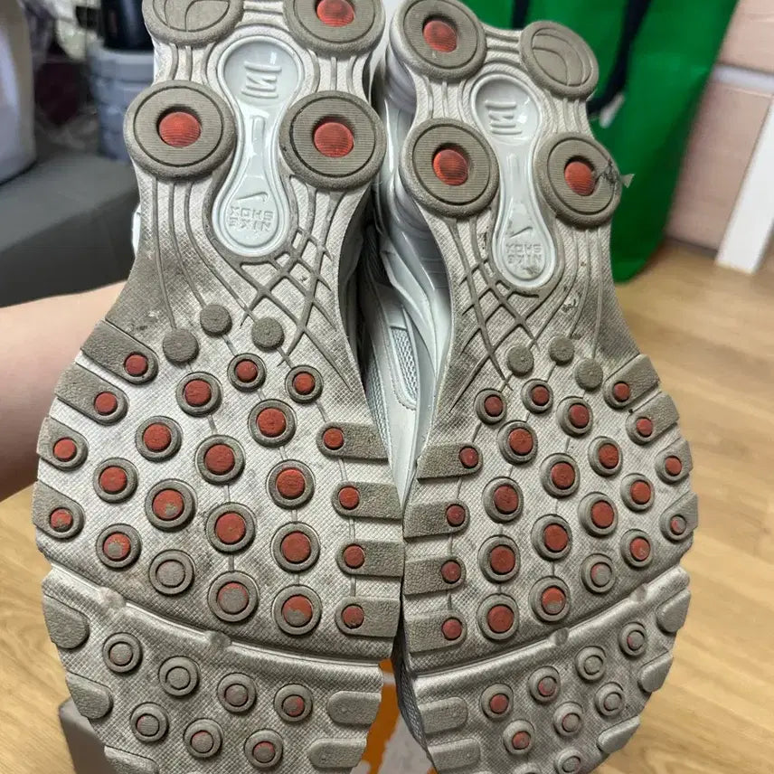[BUNJANG] Nike Shox Ride 2 Light Bone And Tough Orange / 나이키 샥스 라이드 2 라이트 본 앤 터프 오렌지 280
