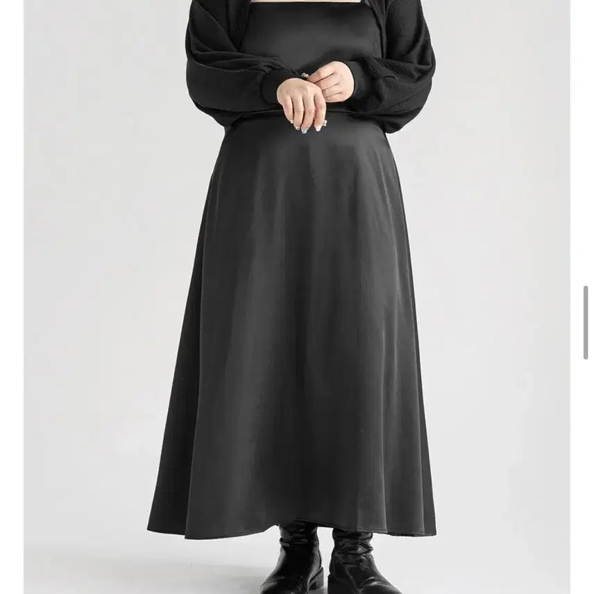 [BUNJANG] Satin Maxi Dress / 빅사이즈 새틴 원피스 뒷트임 포인트/블랙 새상품