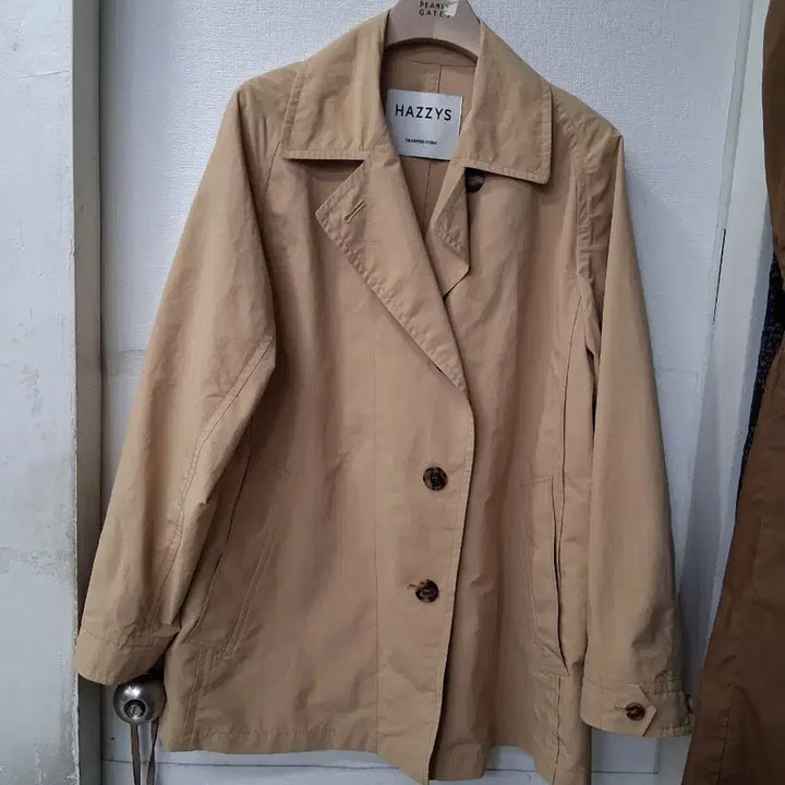 [BUNJANG] Hazzys Beige Trench Coat (Size 55) / 헤지스 베이지색 트렌치 코트 55