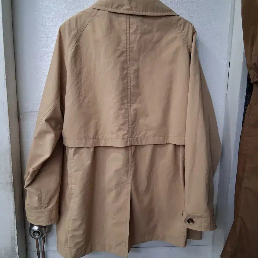 [BUNJANG] Hazzys Beige Trench Coat (Size 55) / 헤지스 베이지색 트렌치 코트 55