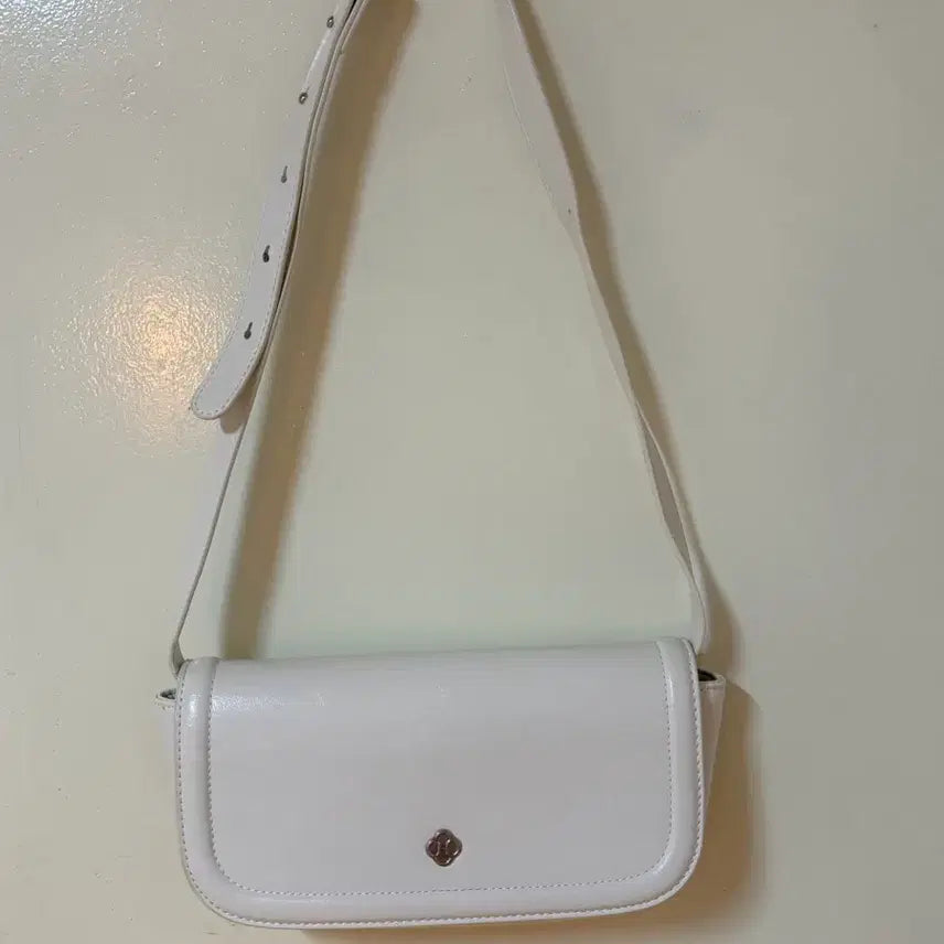 [BUNJANG] Hiyari Baguette Bag / 히어리 바게트백 판매합니다