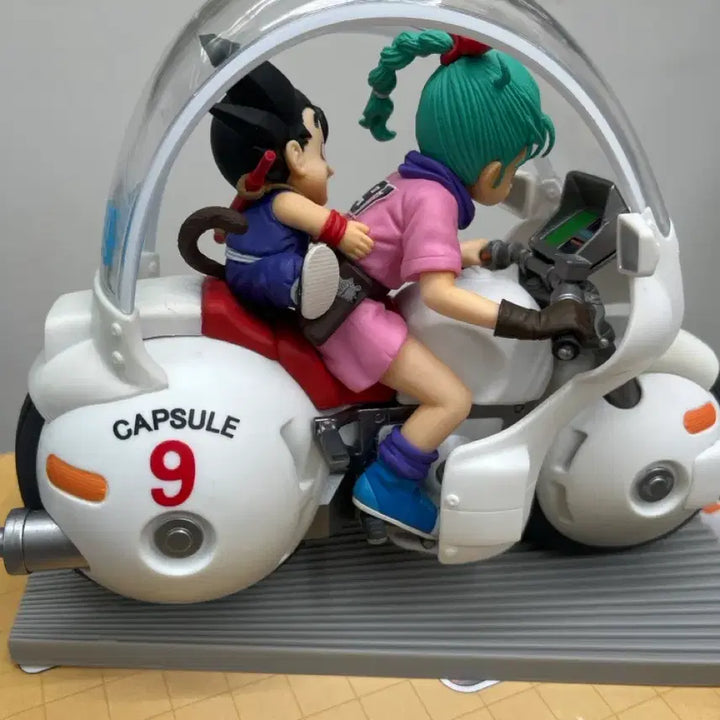 [BUNJANG] Dragon Ball Bulma Bike Figure / 드래곤볼 제일복권 부르마 바이크 (손오공) 판타스틱 어드벤처 해외판
