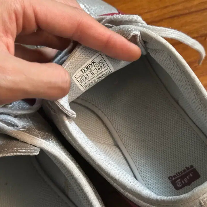 [BUNJANG] Onitsuka Tiger Olympus Silver Wine Sneakers / 오니츠카 타이거 올림푸스 270mm 실버 와인