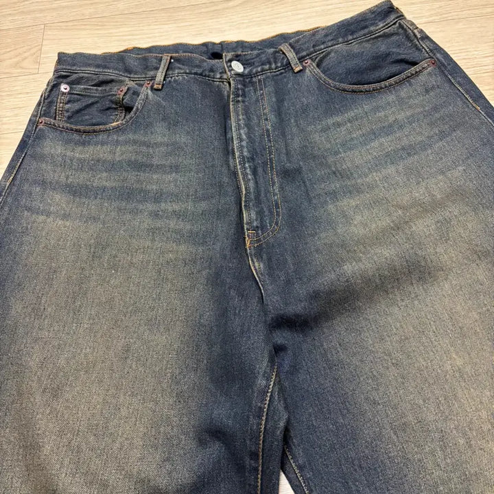 [BUNJANG] Beams Wide Denim Dust Indigo Green Washing XL / Beams 빔즈 와이드 데님 더스트 인디고 녹워싱 XL