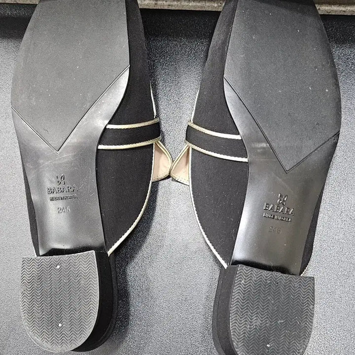 [BUNJANG] Barbara Black Suede Women&