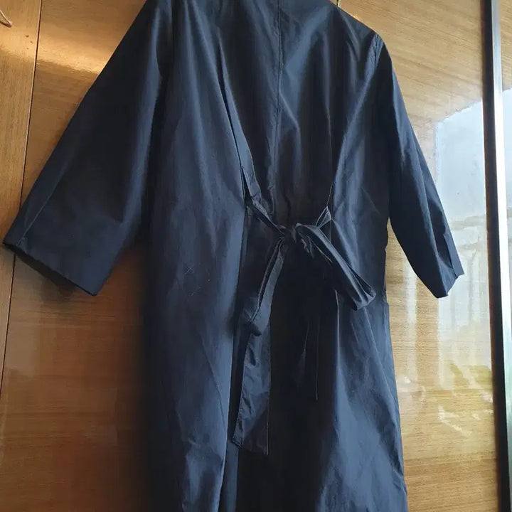 [BUNJANG] Black Shirring Coat / 블랙 셔링 코트