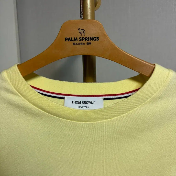 [SOLD OUT] [정품 , 5사이즈] 톰브라운 사선완장 롱슬리브 레몬