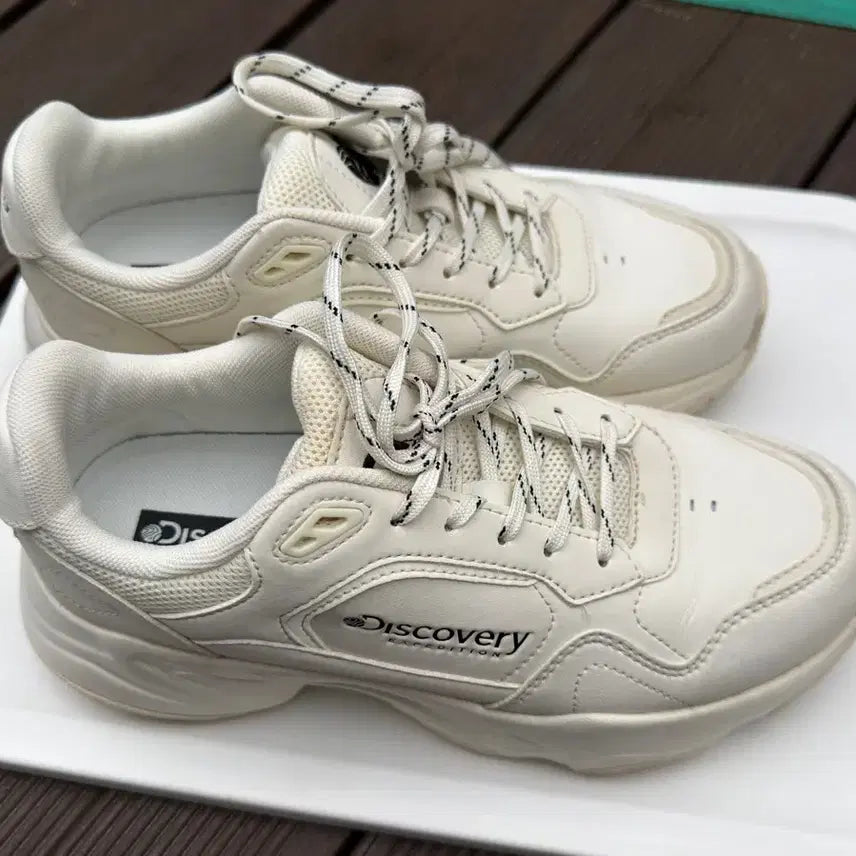 [BUNJANG] Discovery Joggerflex Sneakers 240mm / 디스커버리 조거플렉스 운동화 240 (상태매우좋음)