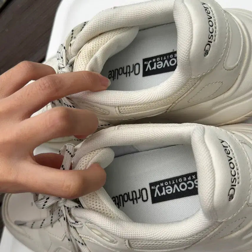 [BUNJANG] Discovery Joggerflex Sneakers 240mm / 디스커버리 조거플렉스 운동화 240 (상태매우좋음)