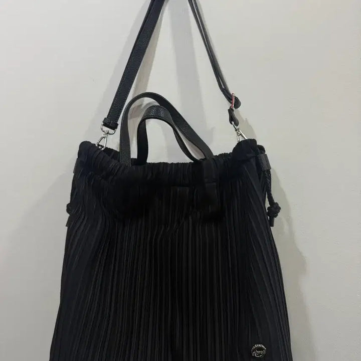 [SOLD OUT] 엘로드 숄더백