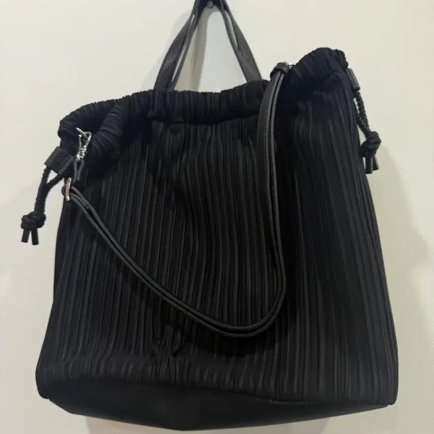 [SOLD OUT] 엘로드 숄더백