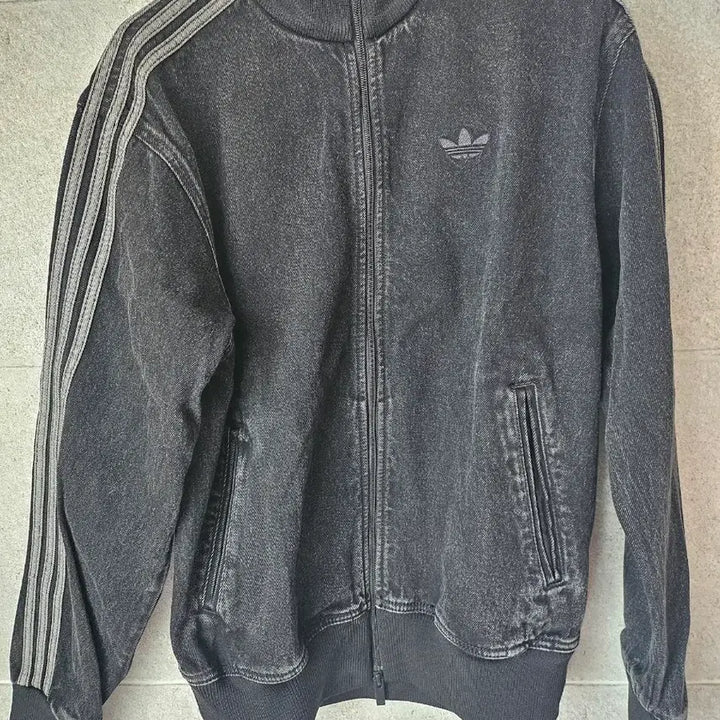 [BUNJANG] Adidas Denim Track Top / 아디다스 데님 트랙탑 s 팝니다.