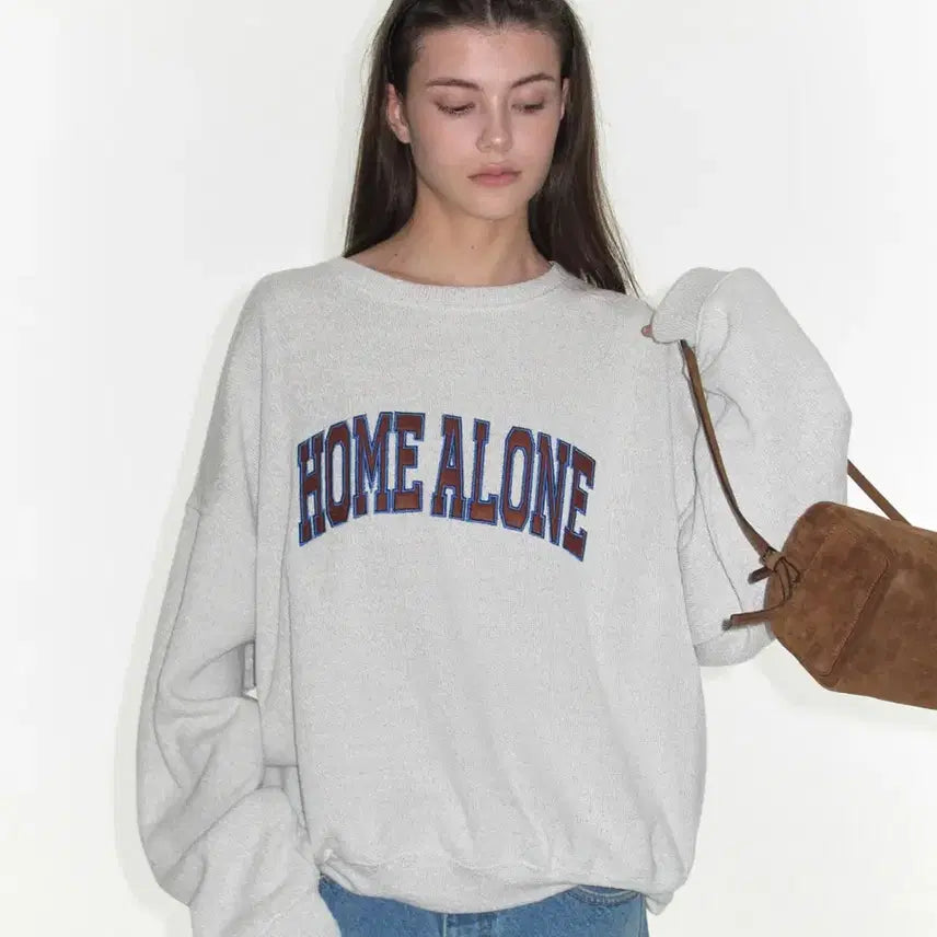[BUNJANG] Ribbonbit Home Alone Sweatshirt / Ribbonbit(리본빛) 스웻셔츠