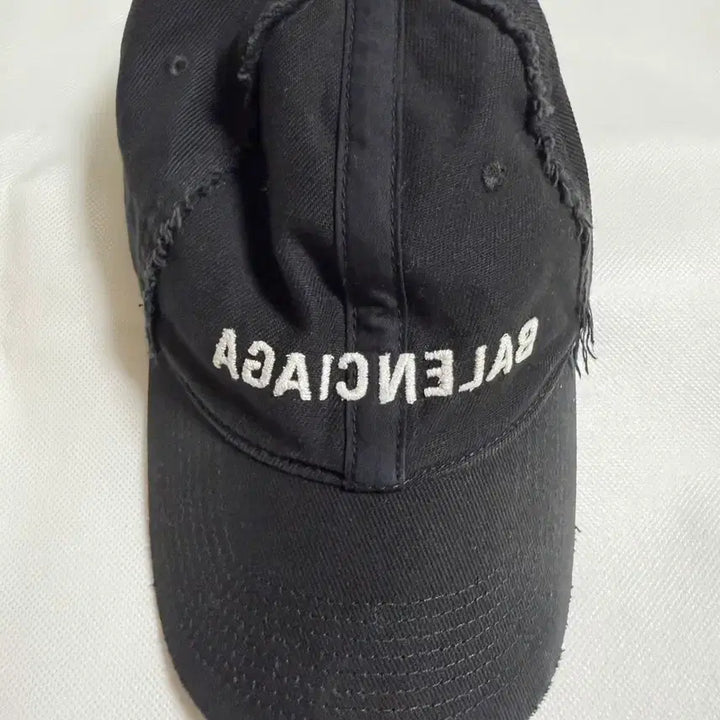 [SOLD OUT] (L) 발렌시아가 미러 볼캡 블랙