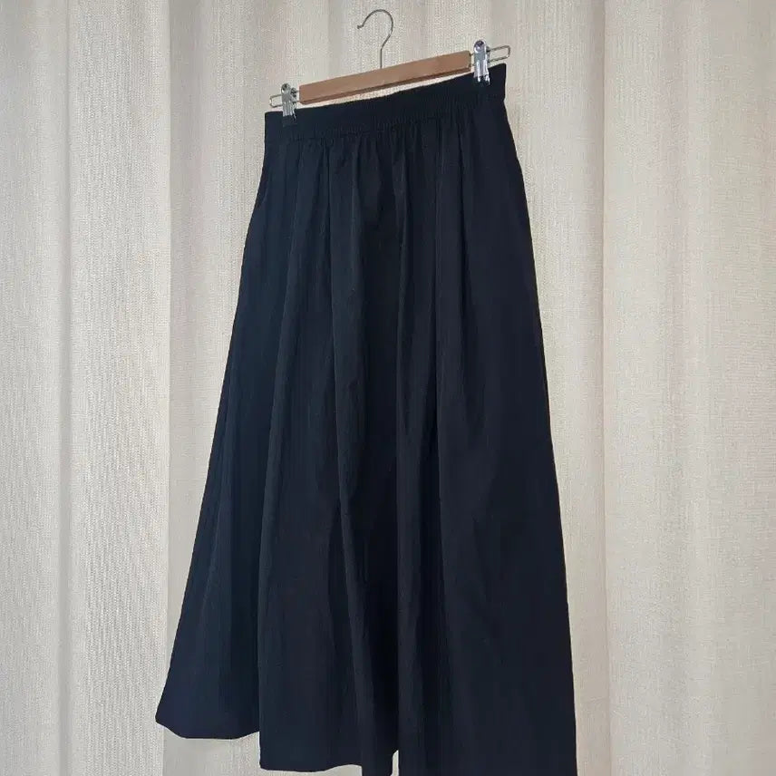 [SOLD OUT] 바스락 밴딩 롱스커트