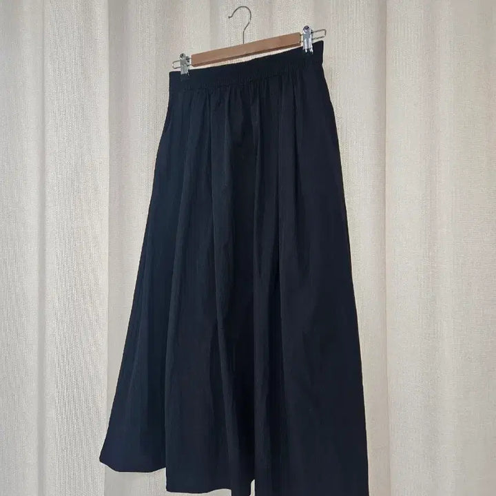 [SOLD OUT] 바스락 밴딩 롱스커트