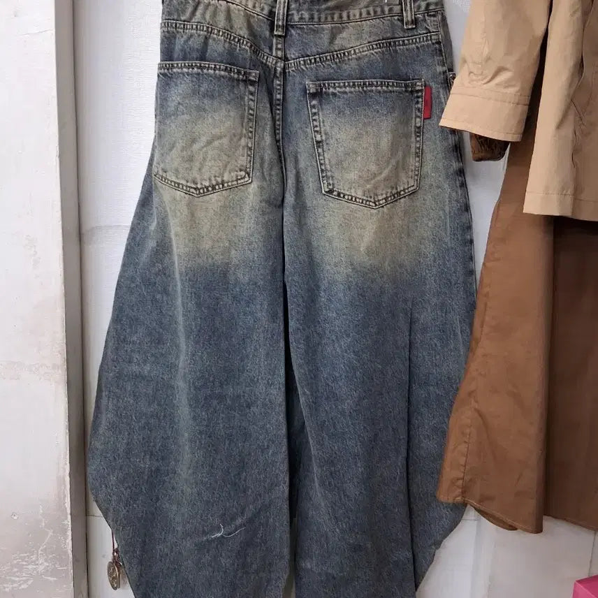 [SOLD OUT] 빈티지 워싱 데님 와이드 팬츠 30