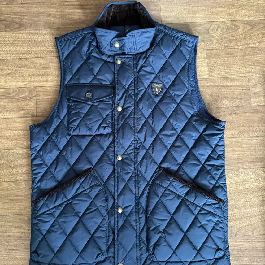 [SOLD OUT] 폴로 발수퀼드 베스트 네이비M 사이즈