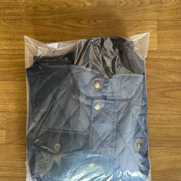 [SOLD OUT] 폴로 발수퀼드 베스트 네이비M 사이즈