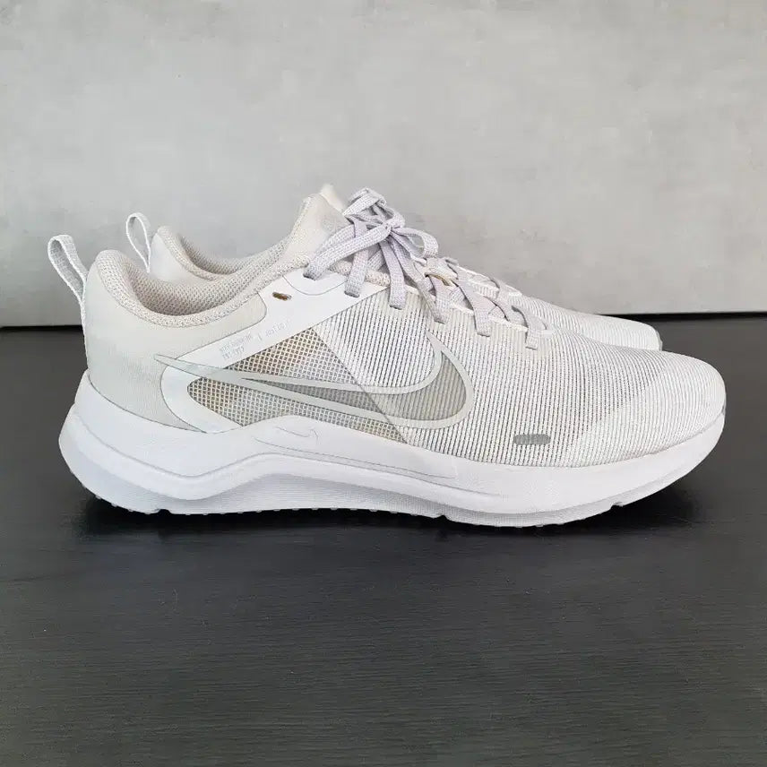 [BUNJANG] Nike Downshifter 12 White (270) / 나이키 다운시프터 12 화이트 (270)