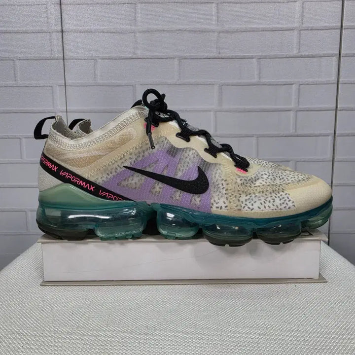 [SOLD OUT] 나이키 에어 베이퍼맥스 스니커즈 운동화 신발 270사이즈