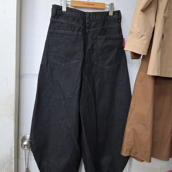 [SOLD OUT] 바지 블랙 와이드 데님 팬츠 28