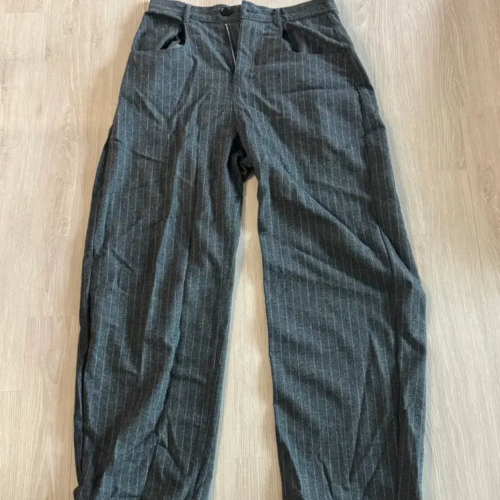 [BUNJANG] Millo Archive Stripe Pants / 밀로 아카이브 스트라이프 팬츠