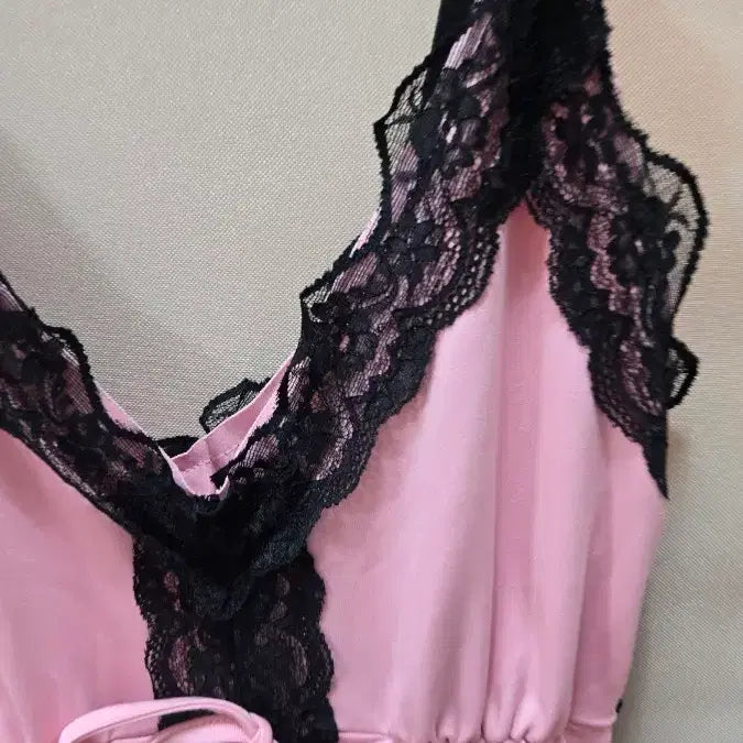 [BUNJANG] Pink Lace Slip Size 90 / 핑크 레이스 슬립 90