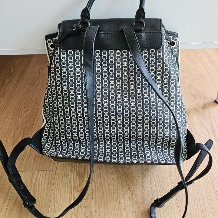 [BUNJANG] Tory Burch Gemini Link Canvas Backpack / 토리버치 제미나이 링크 캔버스 백팩