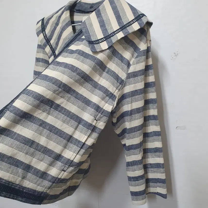 [BUNJANG] Plastic Island Striped Linen Jacket / 플라스틱아일랜드 스트라이프 춘하 여성 린넨자켓