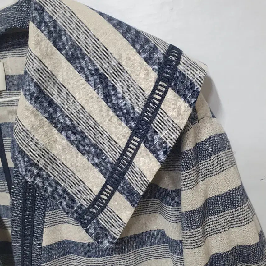 [BUNJANG] Plastic Island Striped Linen Jacket / 플라스틱아일랜드 스트라이프 춘하 여성 린넨자켓