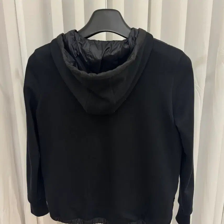 [SOLD OUT] (S) 몽클레어 여성 니트 후드패딩