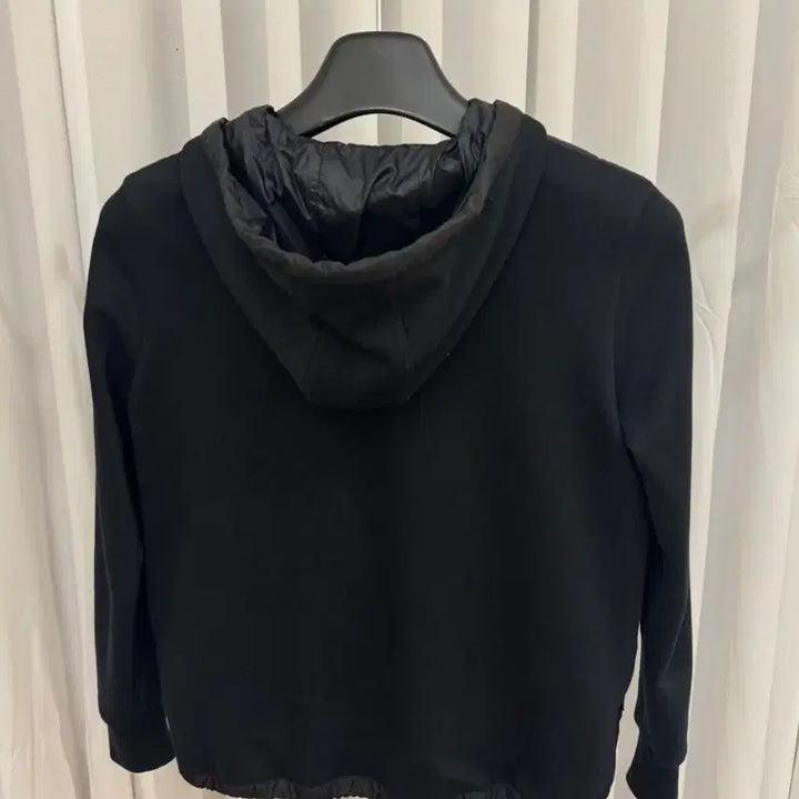 [SOLD OUT] (S) 몽클레어 여성 니트 후드패딩