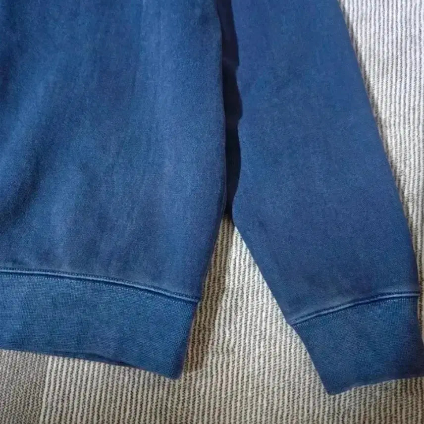[BUNJANG] Pigment Washed Denim Sweatshirt (M) / 청데님 워싱 맨투맨~새상품
