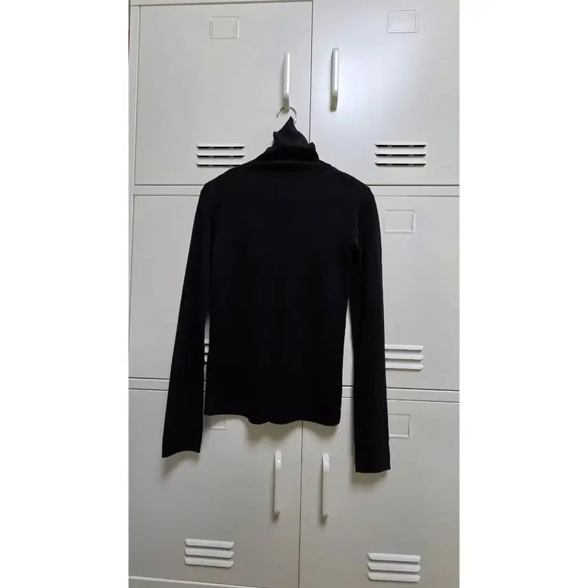 [BUNJANG] 45st ONEI Knit Polar Basic T-Shirt - Black / 45번가 오엔이 니트 폴라 베이직 티 - 블랙
