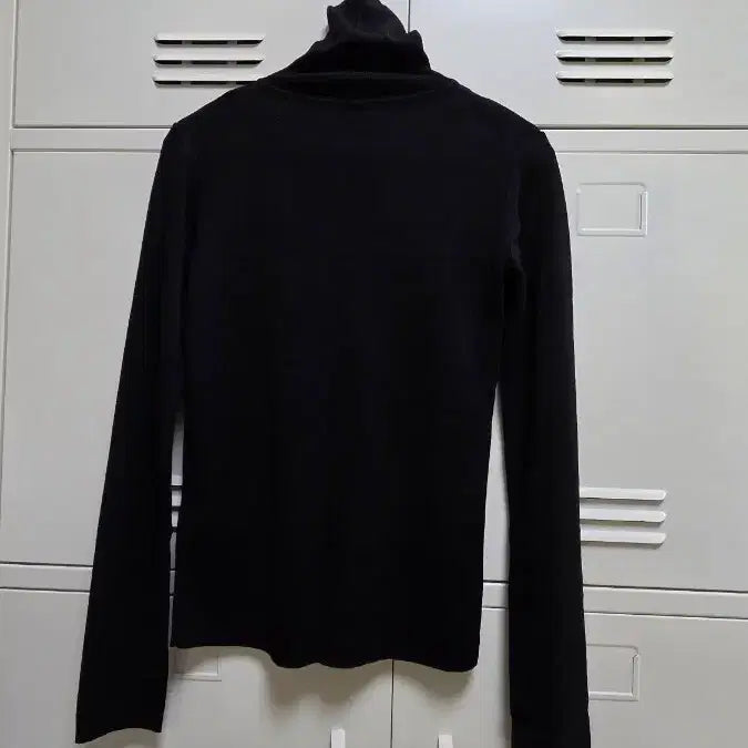 [BUNJANG] 45st ONEI Knit Polar Basic T-Shirt - Black / 45번가 오엔이 니트 폴라 베이직 티 - 블랙