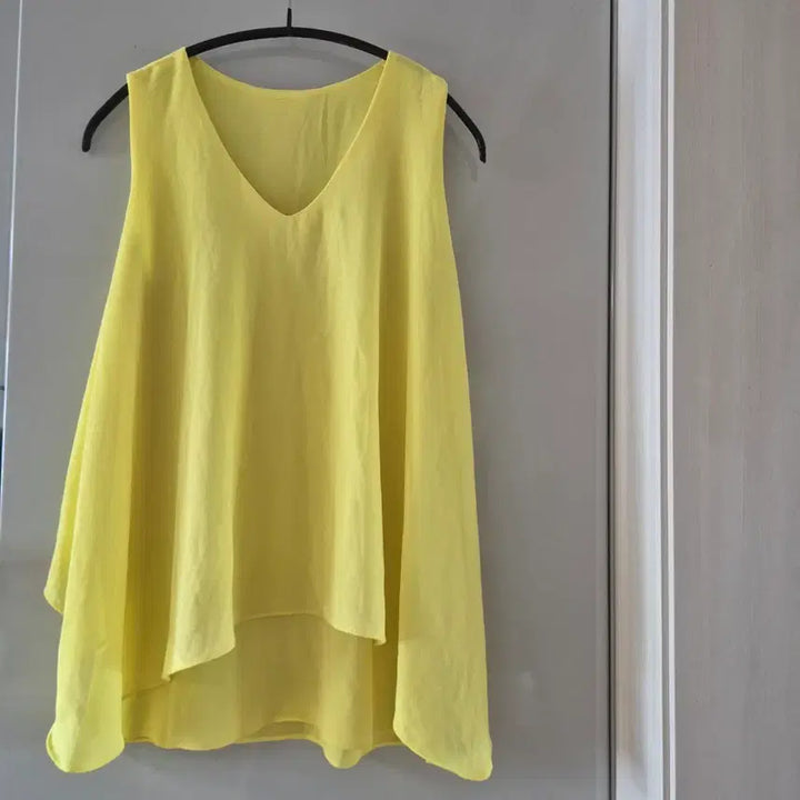 [BUNJANG] Yellow Sleeveless Layered Top / 옐로우 민소매 레이어드 탑