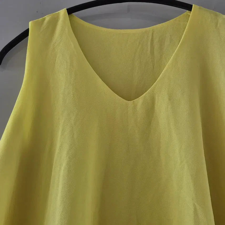 [BUNJANG] Yellow Sleeveless Layered Top / 옐로우 민소매 레이어드 탑