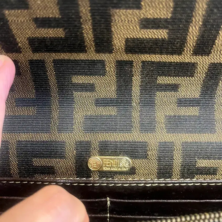 [BUNJANG] Fendi FF Logo Brown Clutch / (정품)펜디 FF 로고 브라운 클러치
